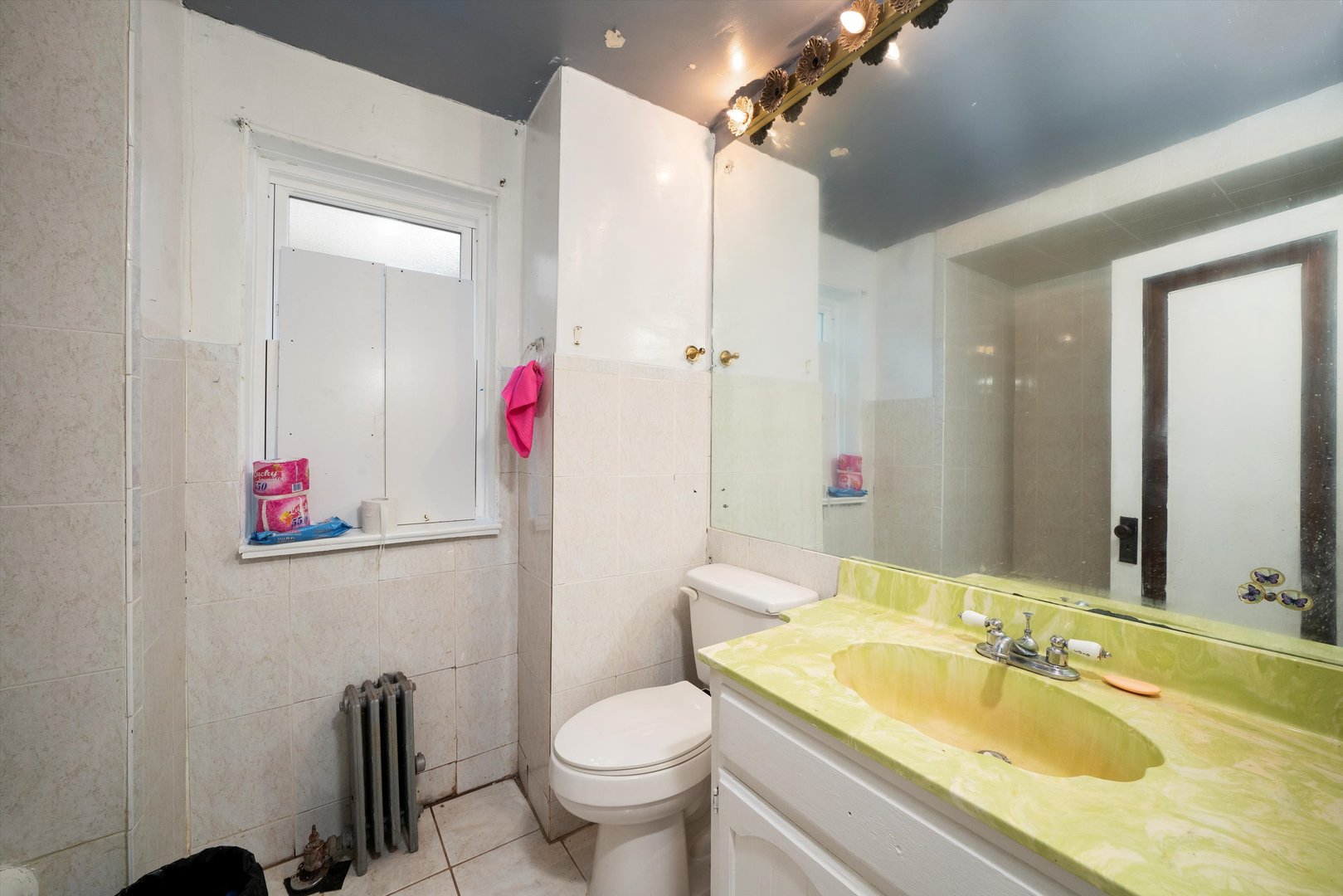 8307 S Maryland Avenue Property Photo 10
