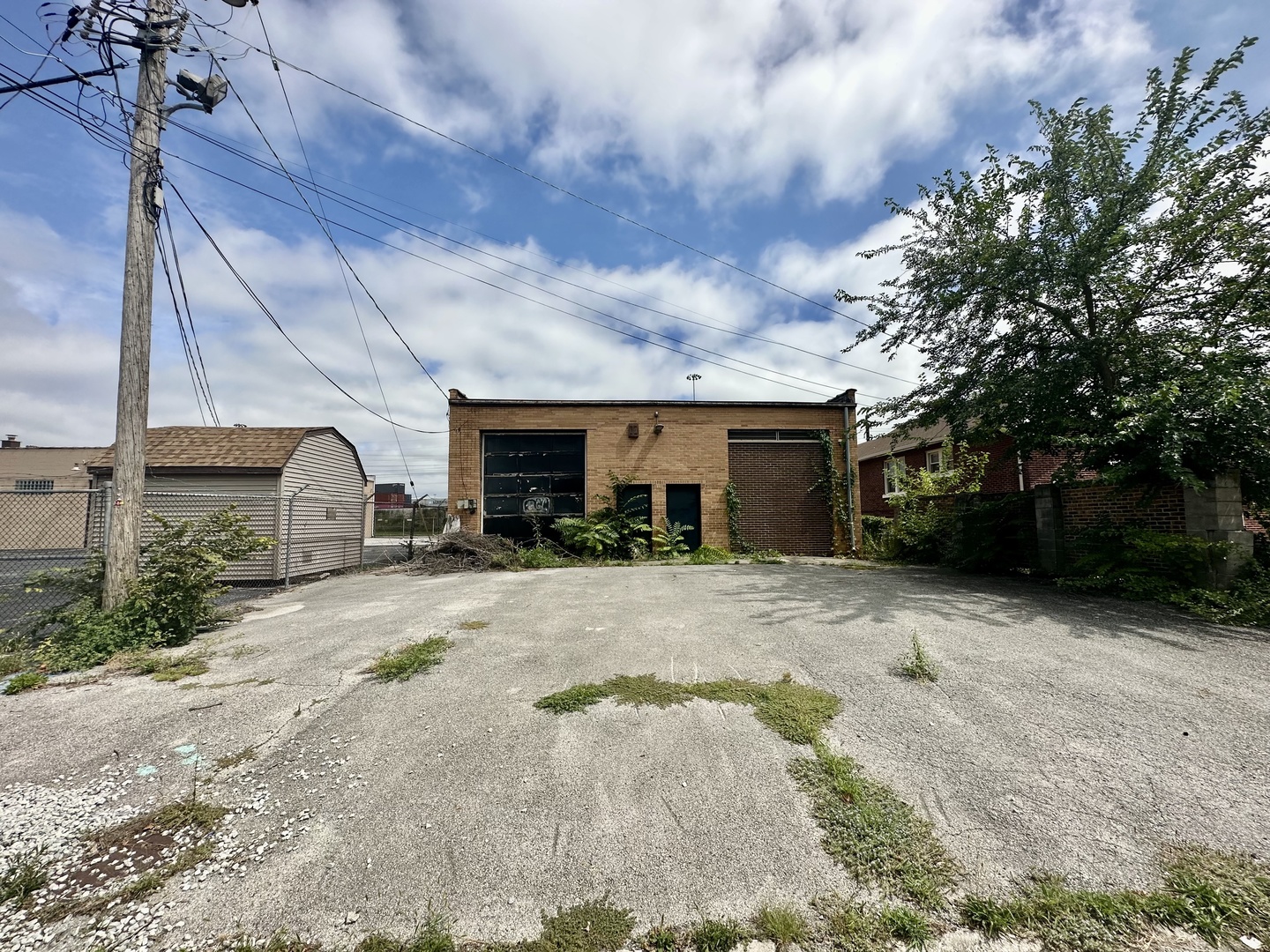 16858 Park Avenue Property Photo 13