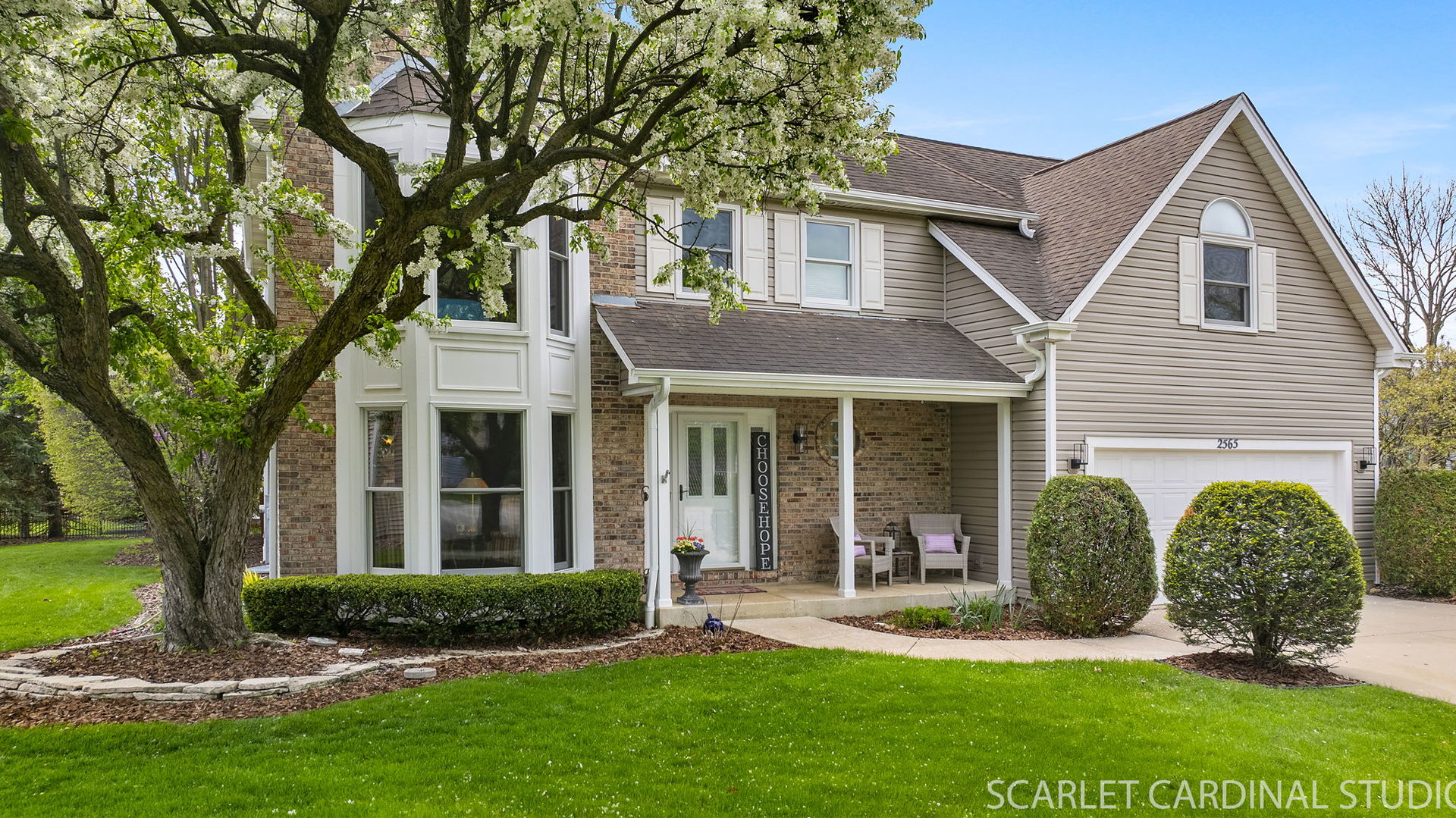 2565 Thornley Court Property Photo 4
