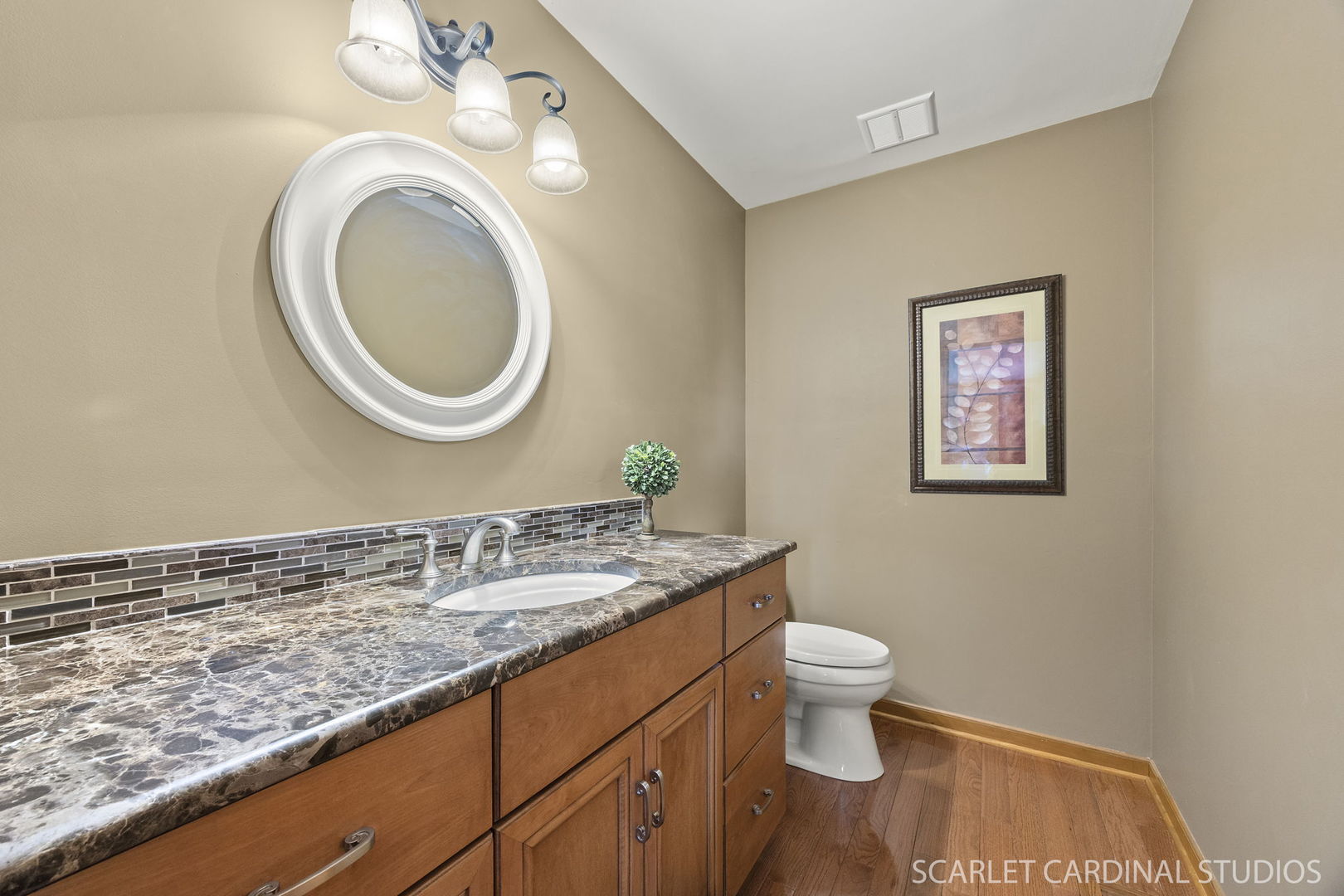 2565 Thornley Court Property Photo 18