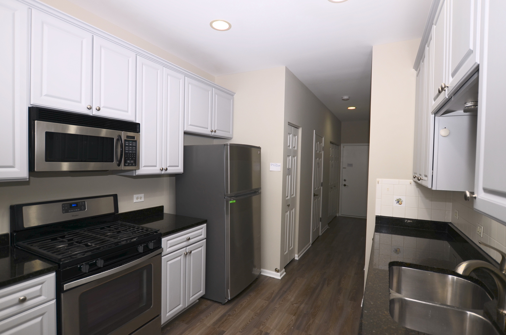 1211 Townes Circle Property Photo 8