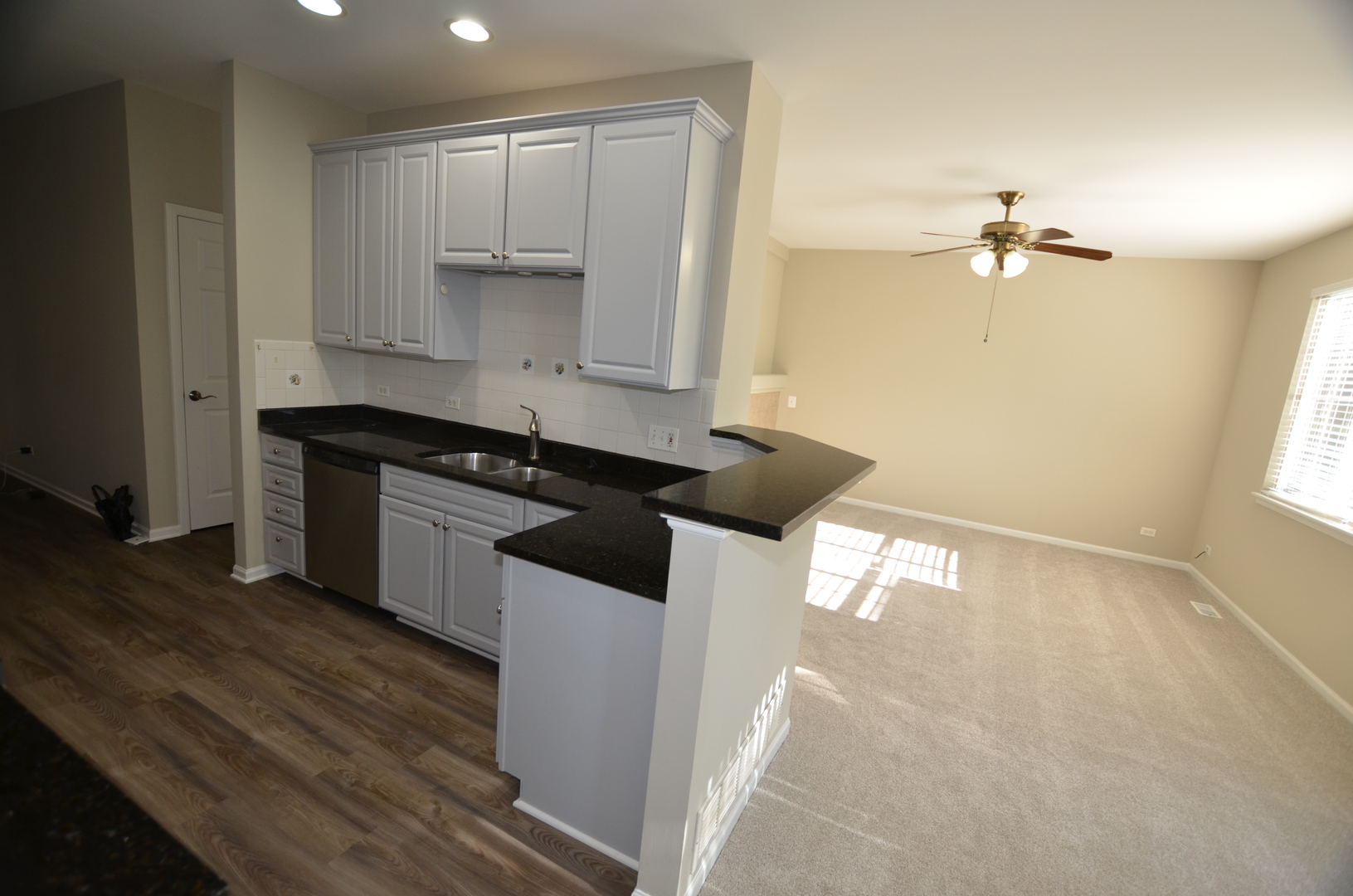 1211 Townes Circle Property Photo 9