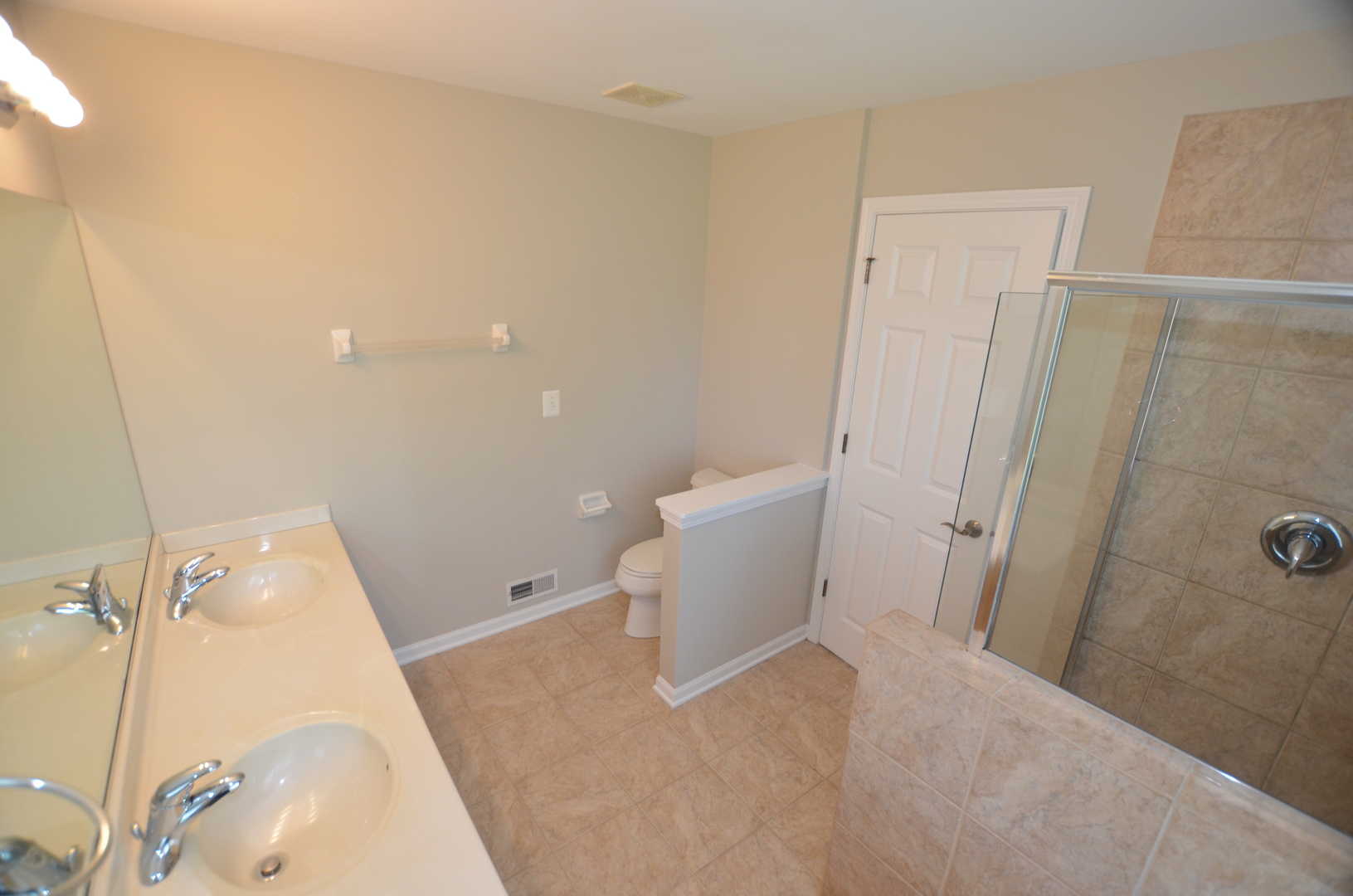 1211 Townes Circle Property Photo 28