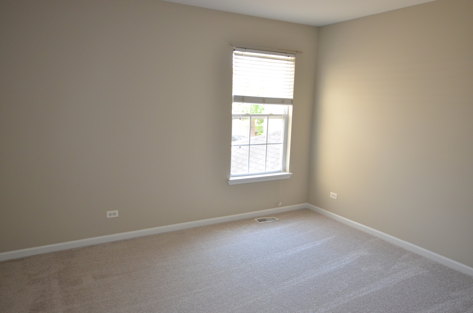 1211 Townes Circle Property Photo 32