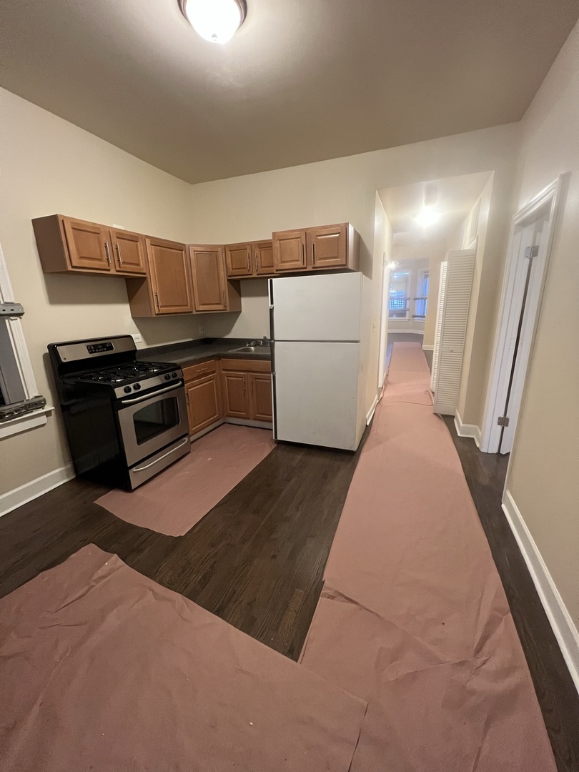 1613 S Central Park Avenue Property Photo 13