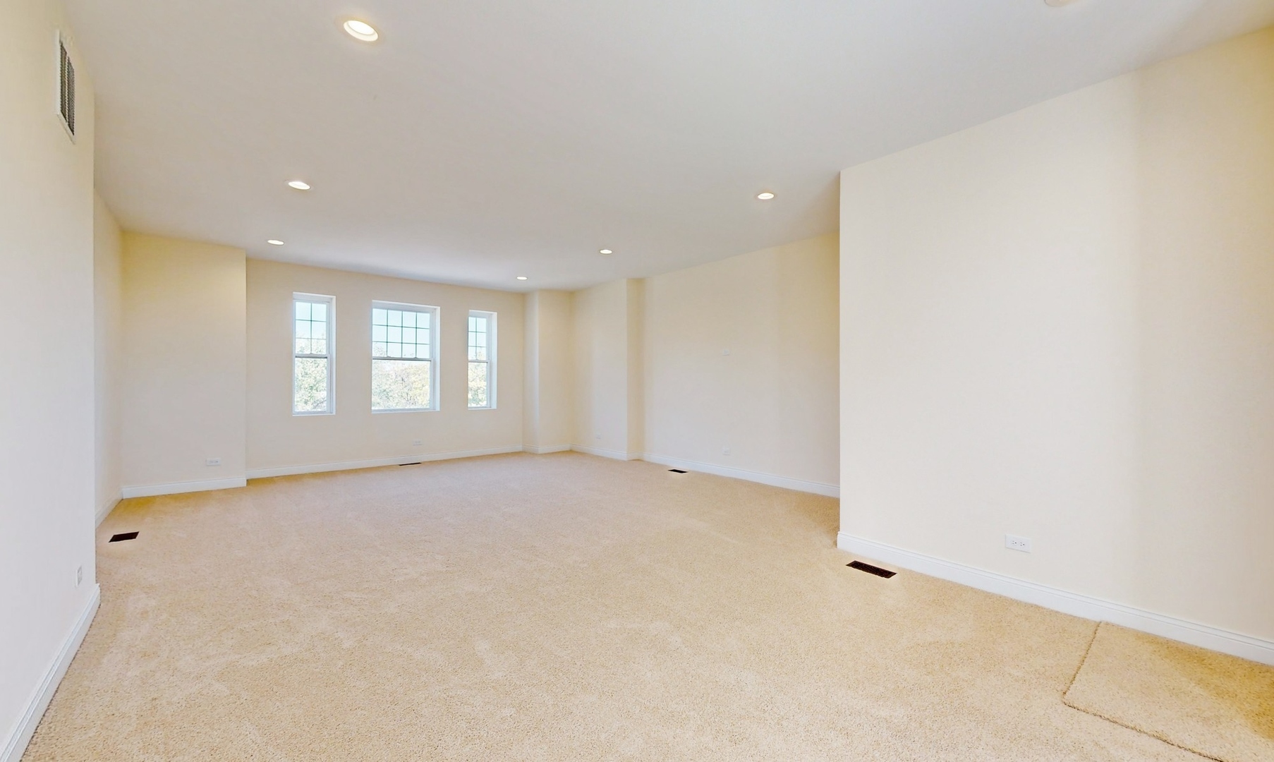 4450 S Prairie Avenue Property Photo 29