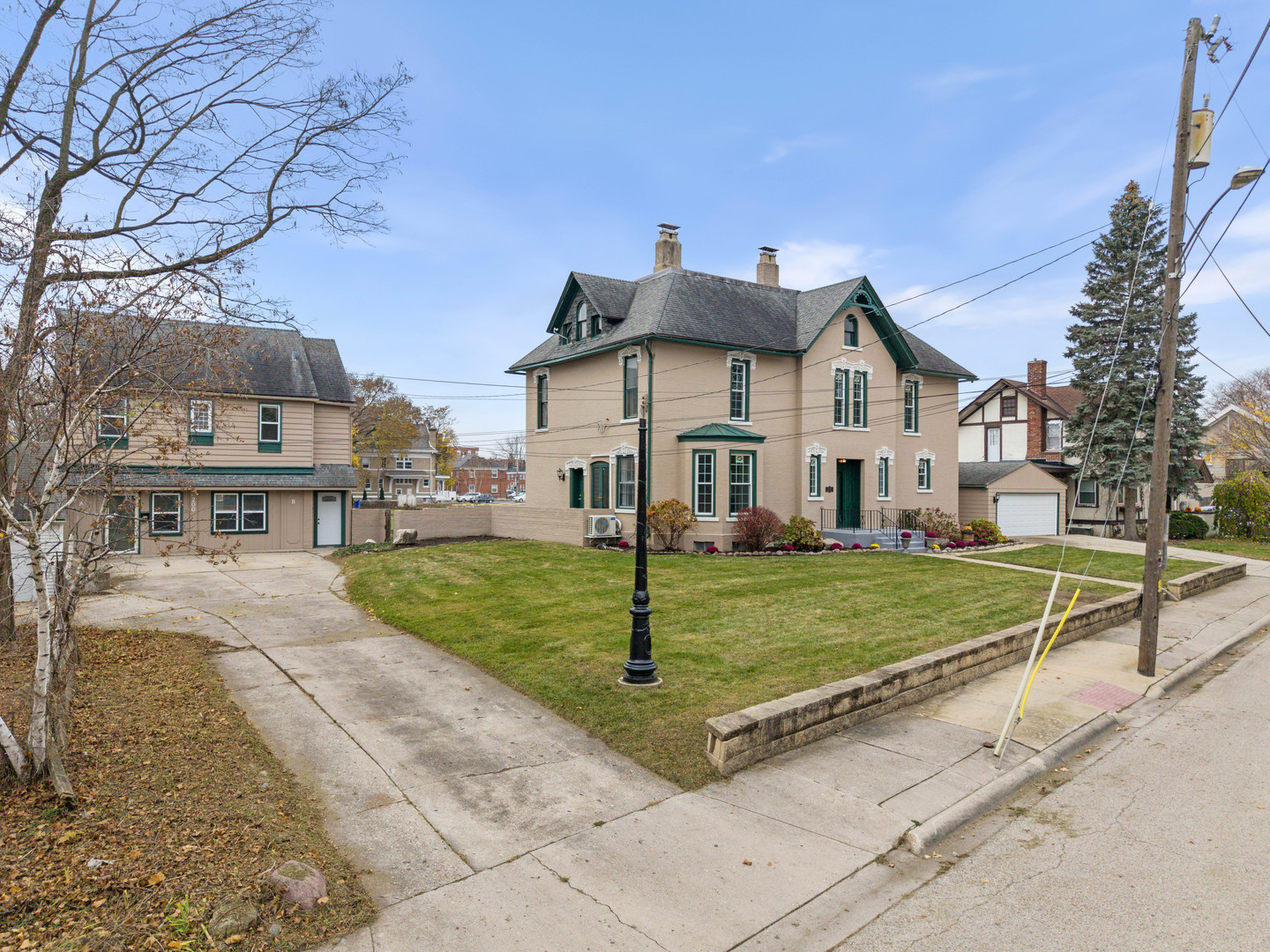 206 Franklin Place Property Photo