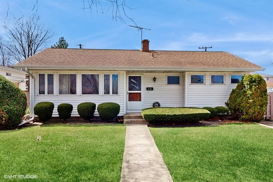 9134 Central Avenue Property Photo