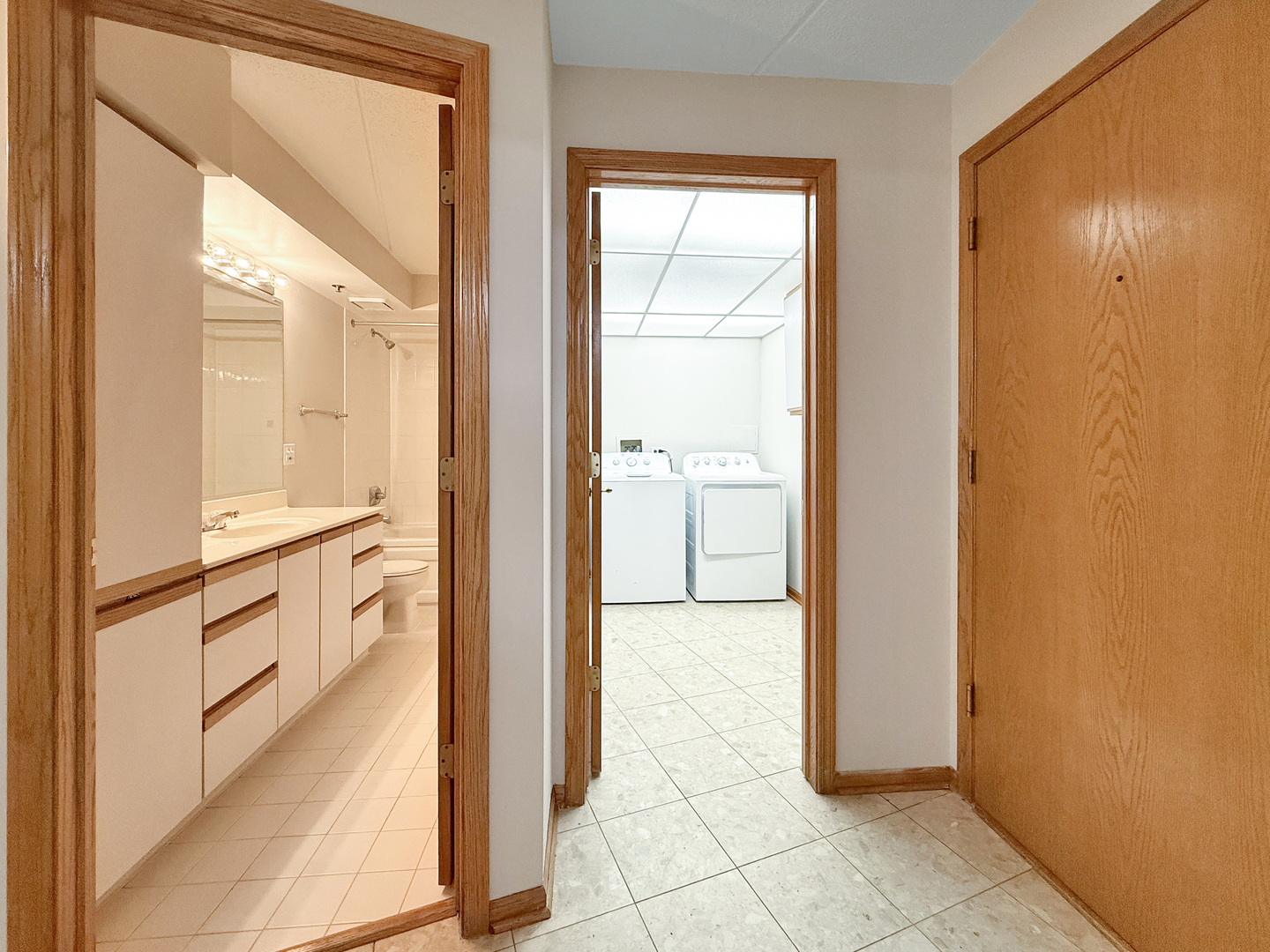 7120 N Milwaukee Avenue 305 Property Photo 26