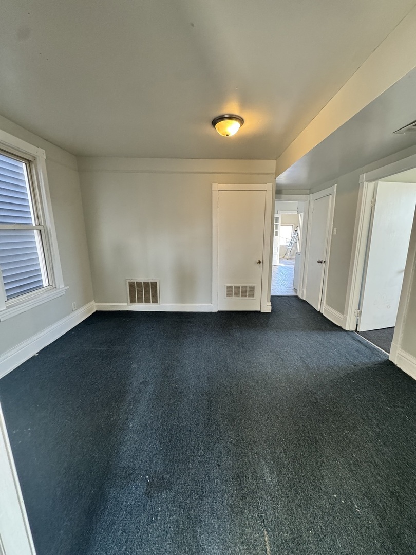 5015 N Kimberly Avenue Property Photo 7