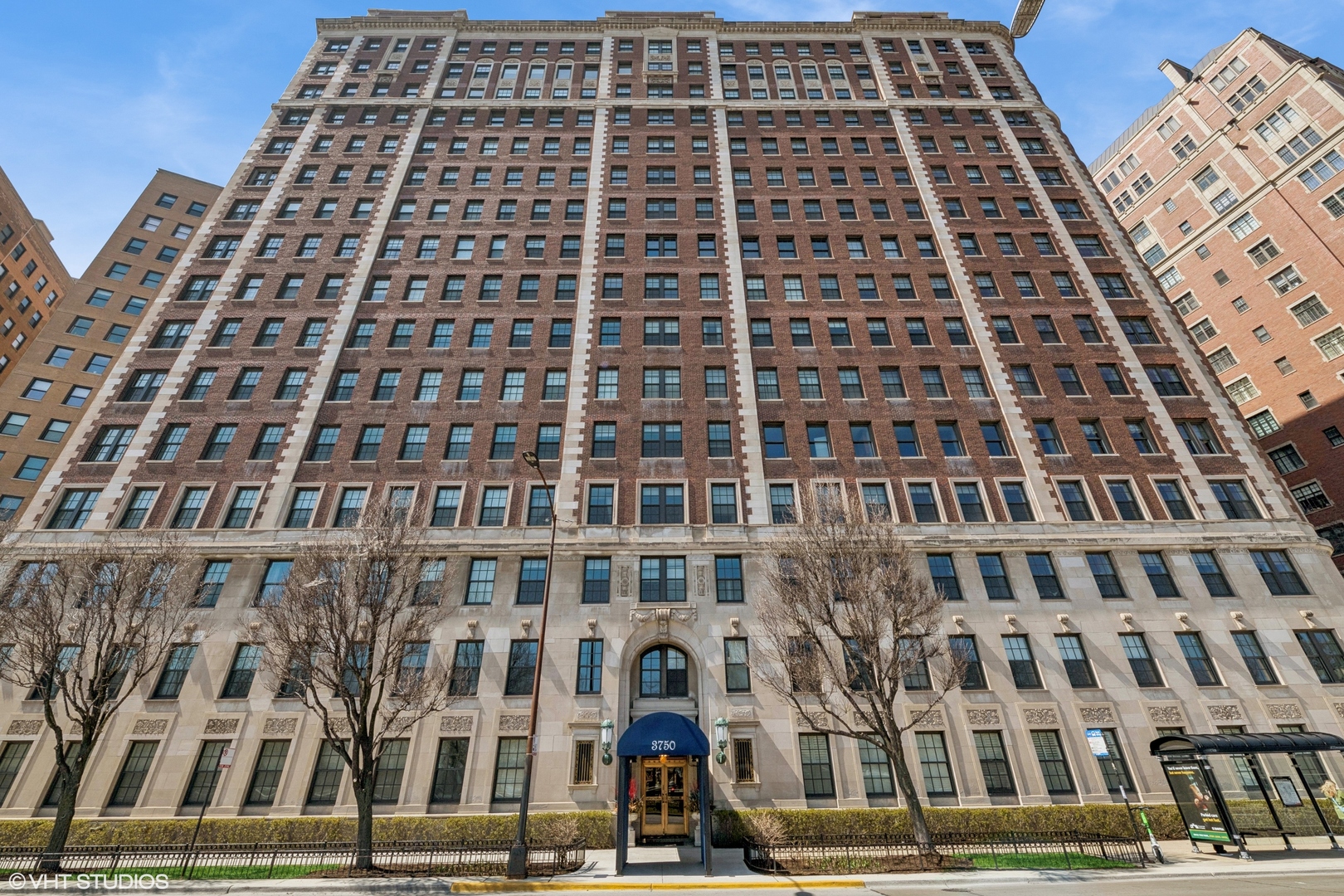 3750 N Lake Shore Drive 11b Property Photo