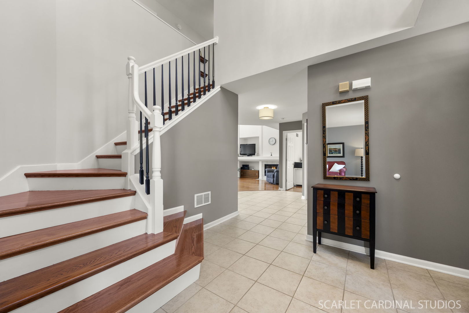 1004 Mandalay Court Property Photo 2