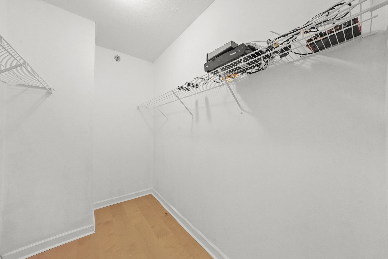 5 E 14th Place 1401 Property Photo 23