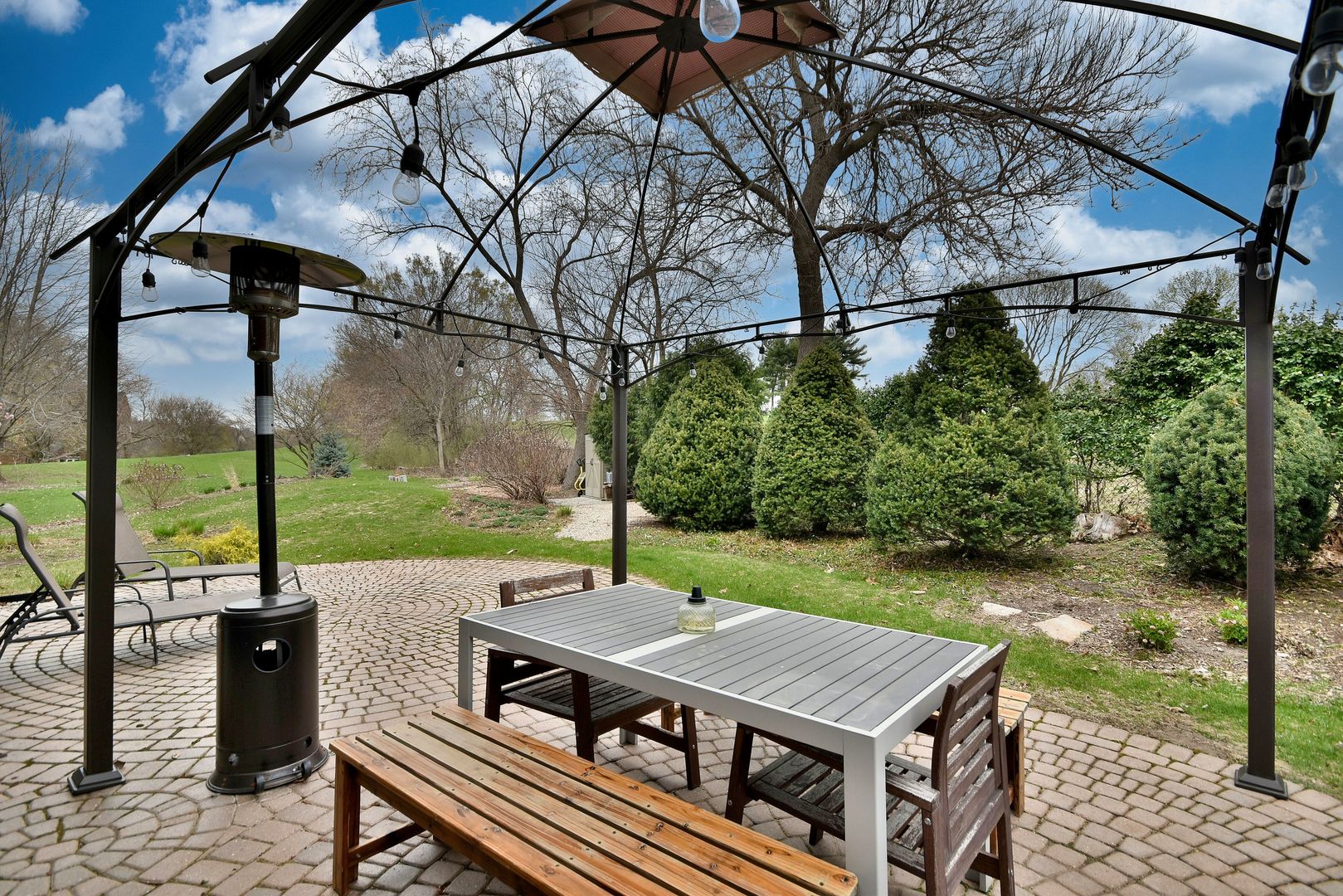 1167 Timberlane Ct Property Photo 5