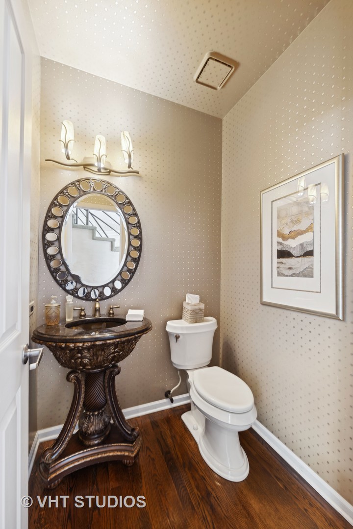 1525 Woodcrest Court Property Photo 27