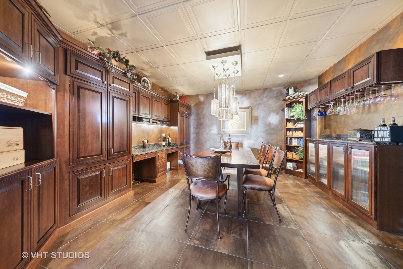 1525 Woodcrest Court Property Photo 45