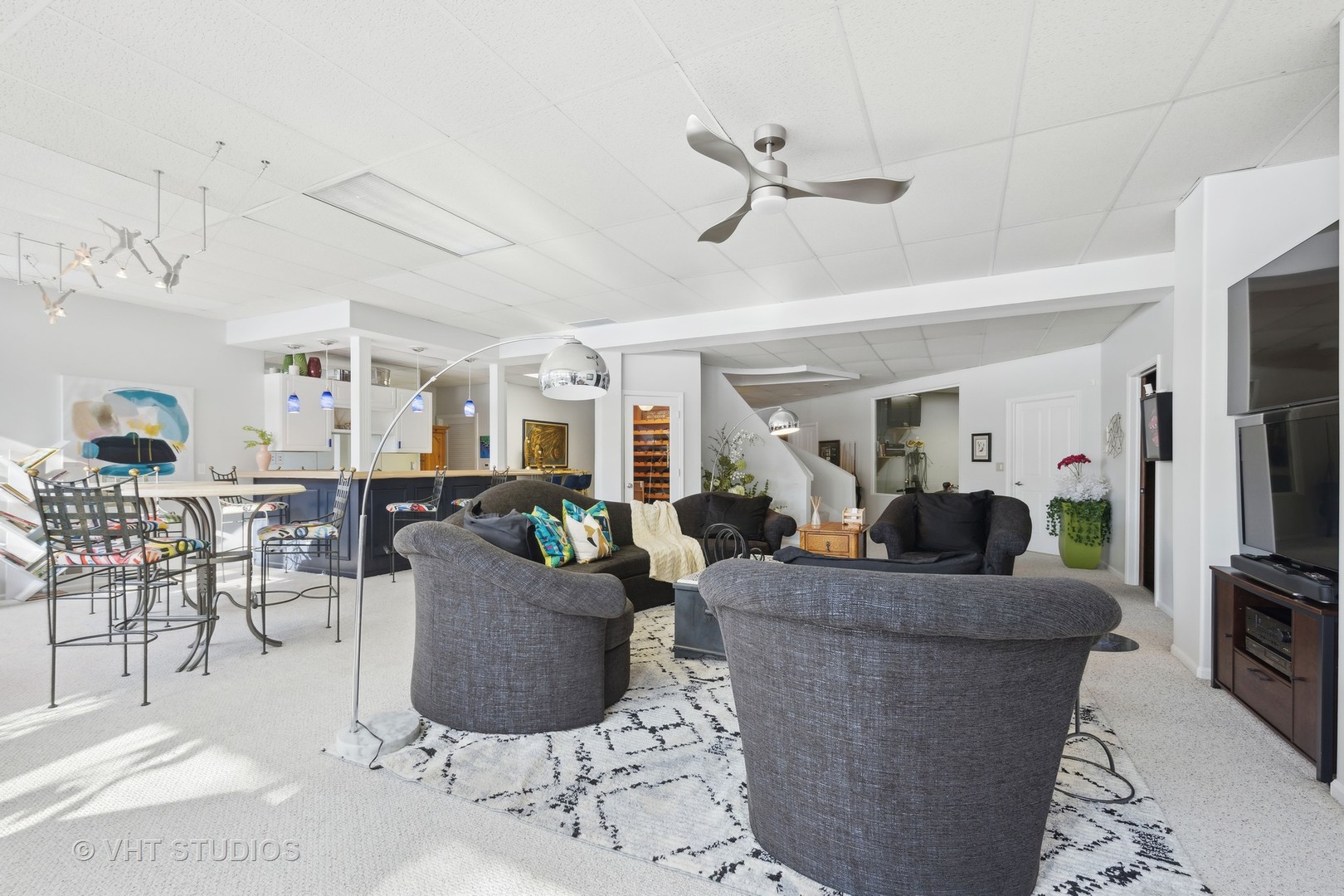 1525 Woodcrest Court Property Photo 47