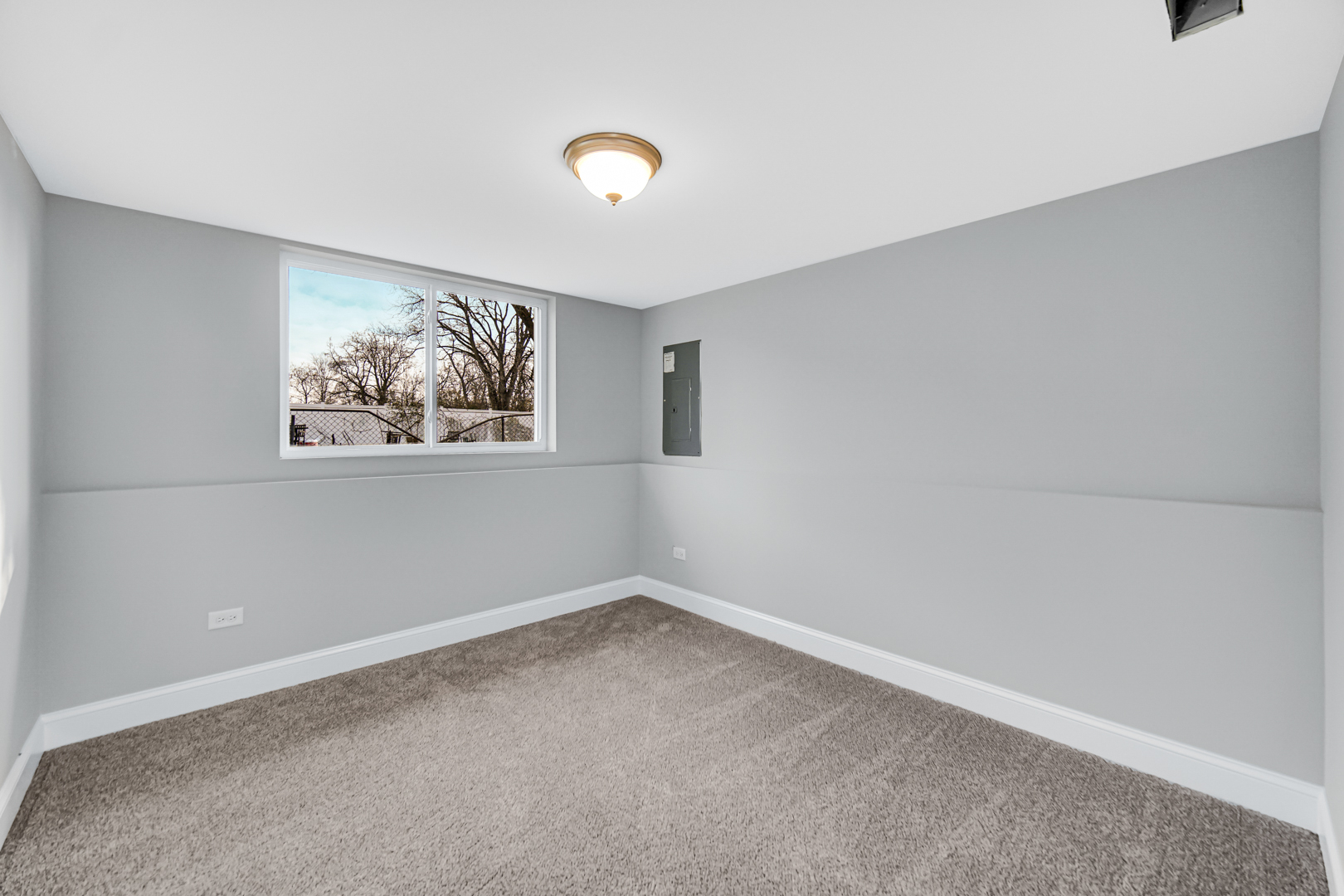 1411 172nd Street Property Photo 19