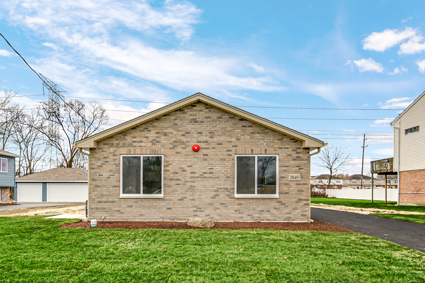 1409 172nd Street Property Photo 2