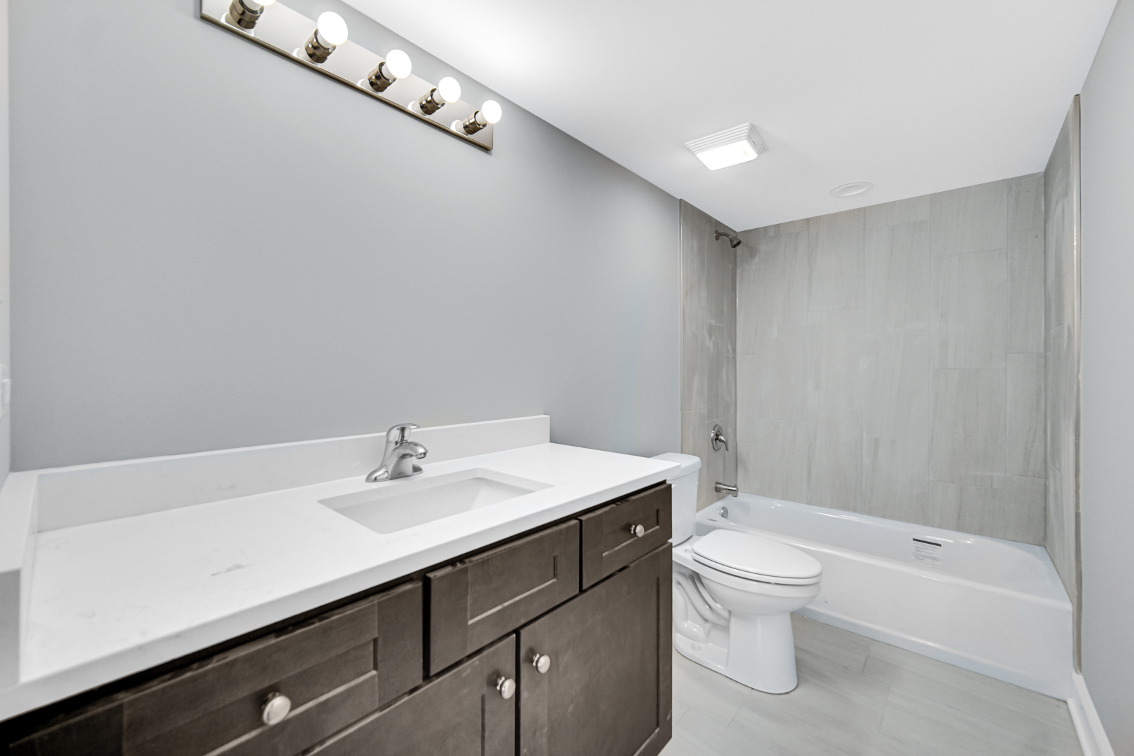 1409 172nd Street Property Photo 20