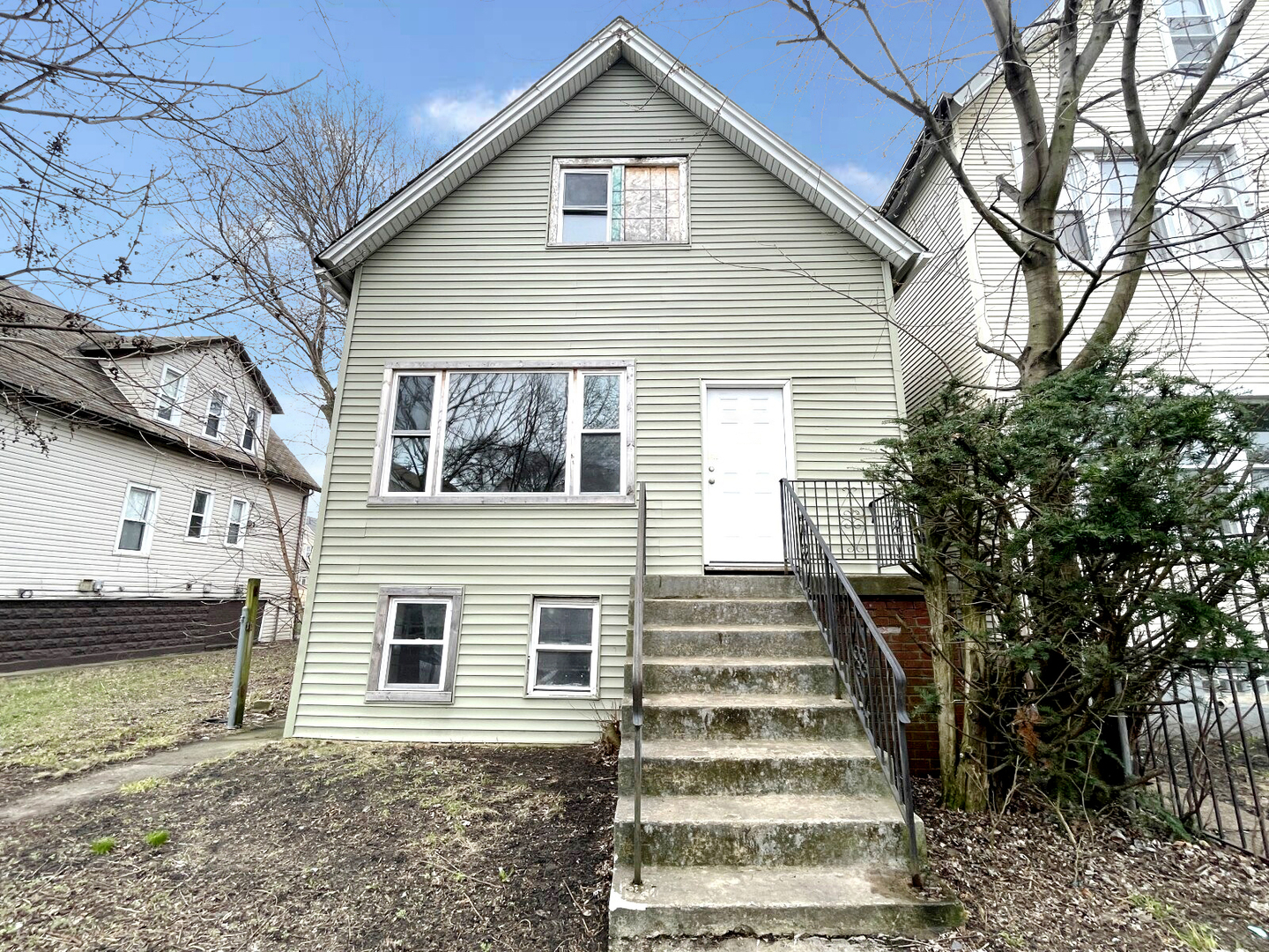 2955 E 80th Place Property Photo 1