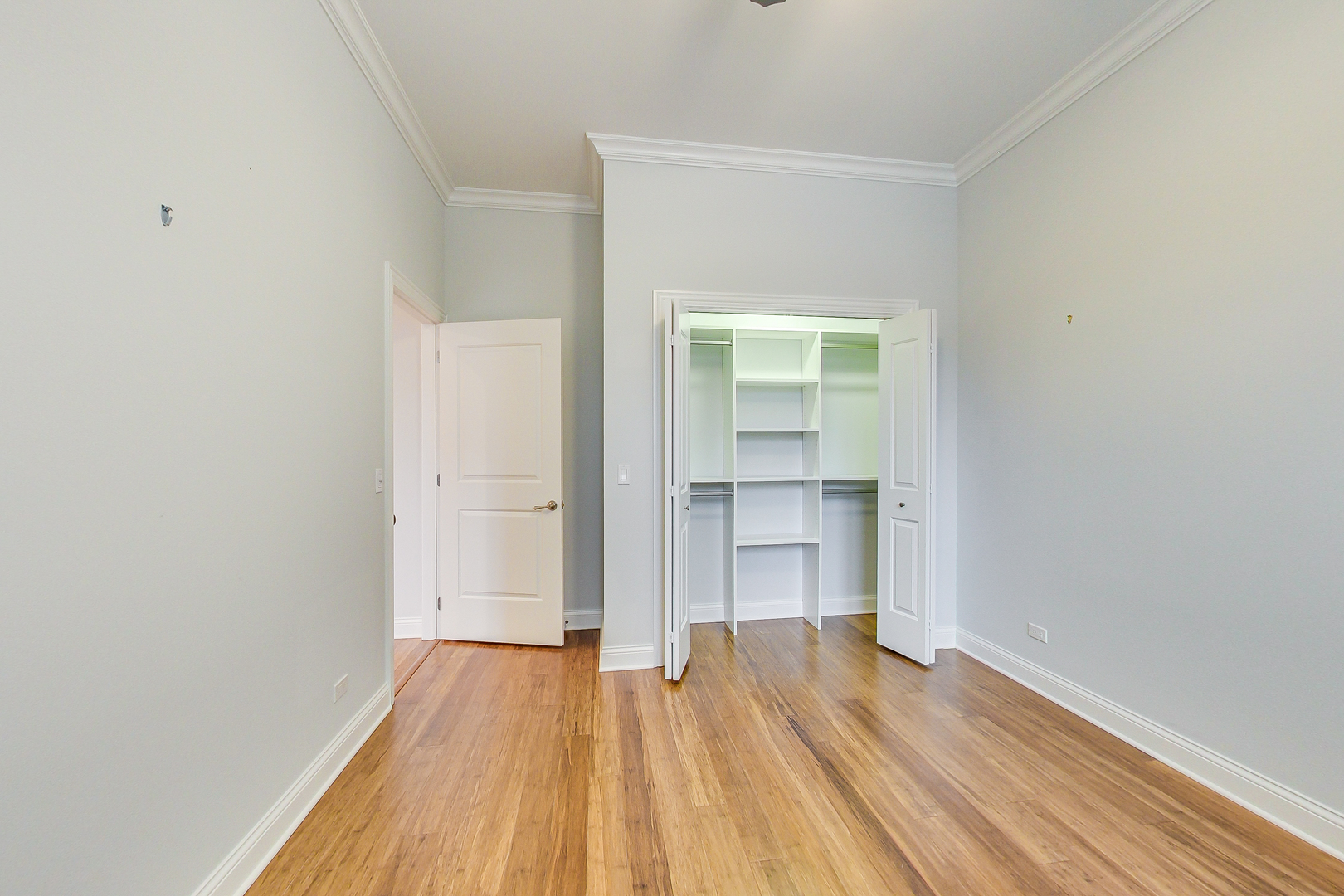 1247 W Madison Street 310 Property Photo 7
