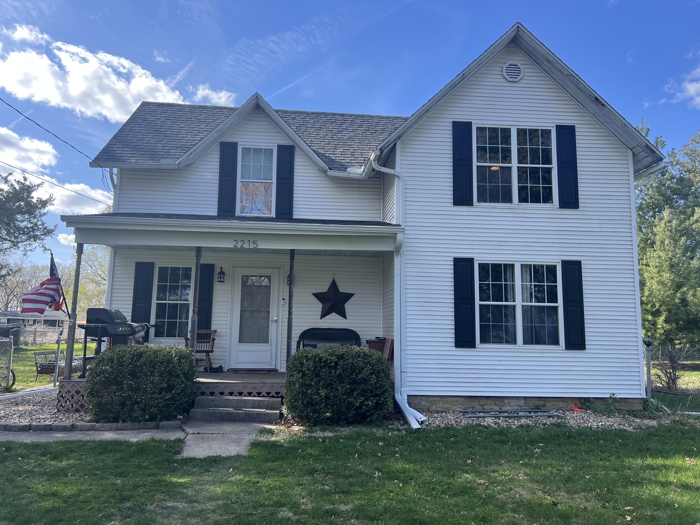 2215 Deets Rd Property Photo 1