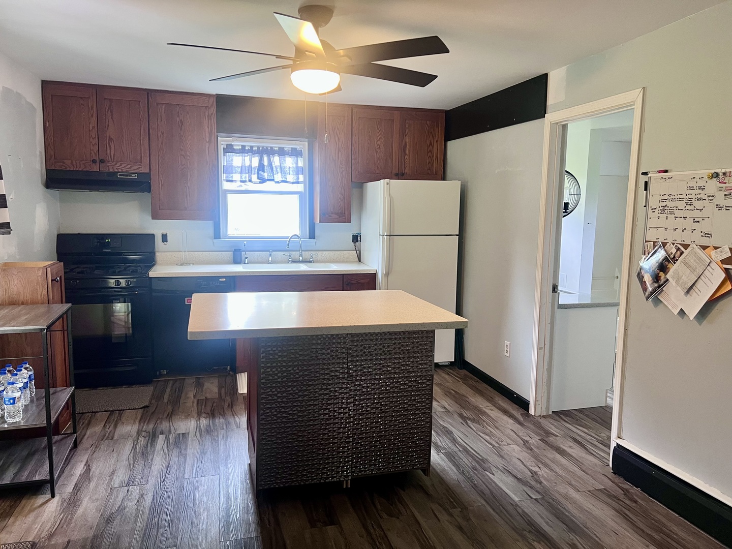 2215 Deets Rd Property Photo 2