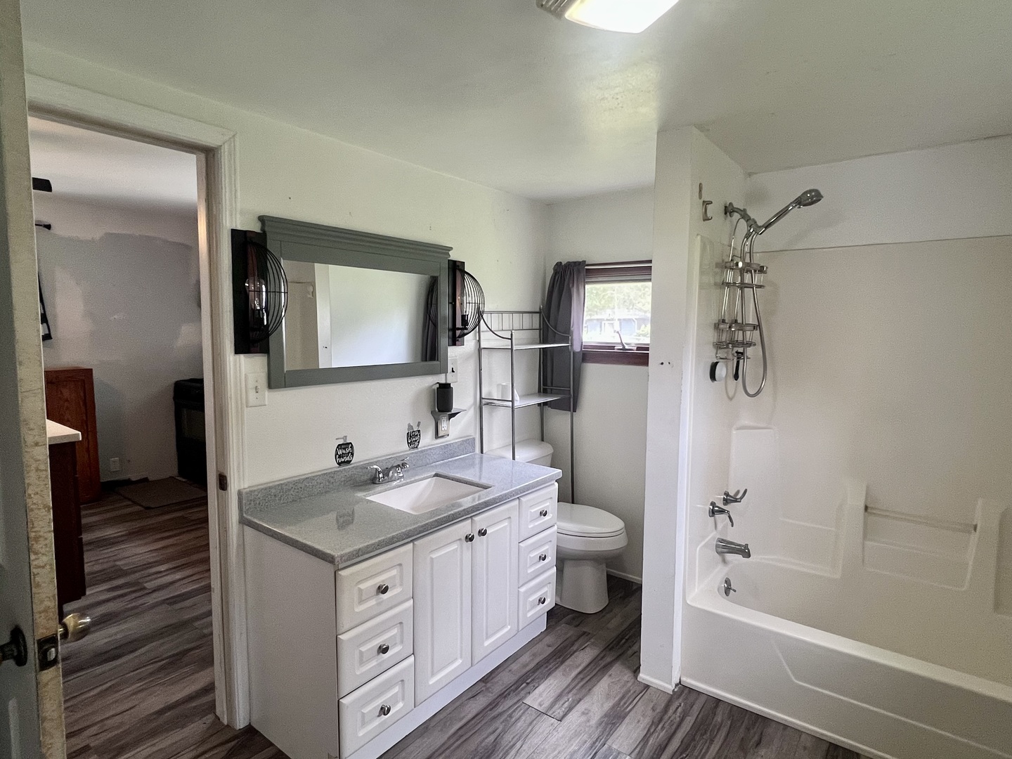 2215 Deets Rd Property Photo 3