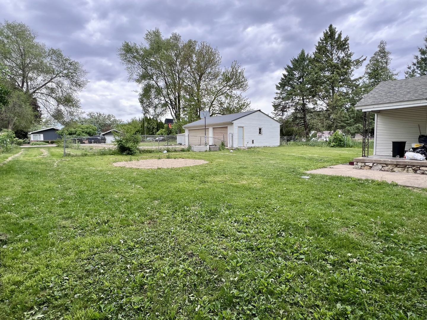 2215 Deets Rd Property Photo 10