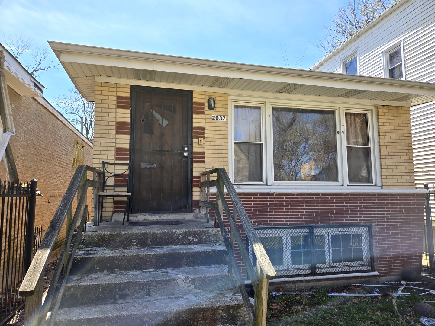 2037 W 69th Place Property Photo 1