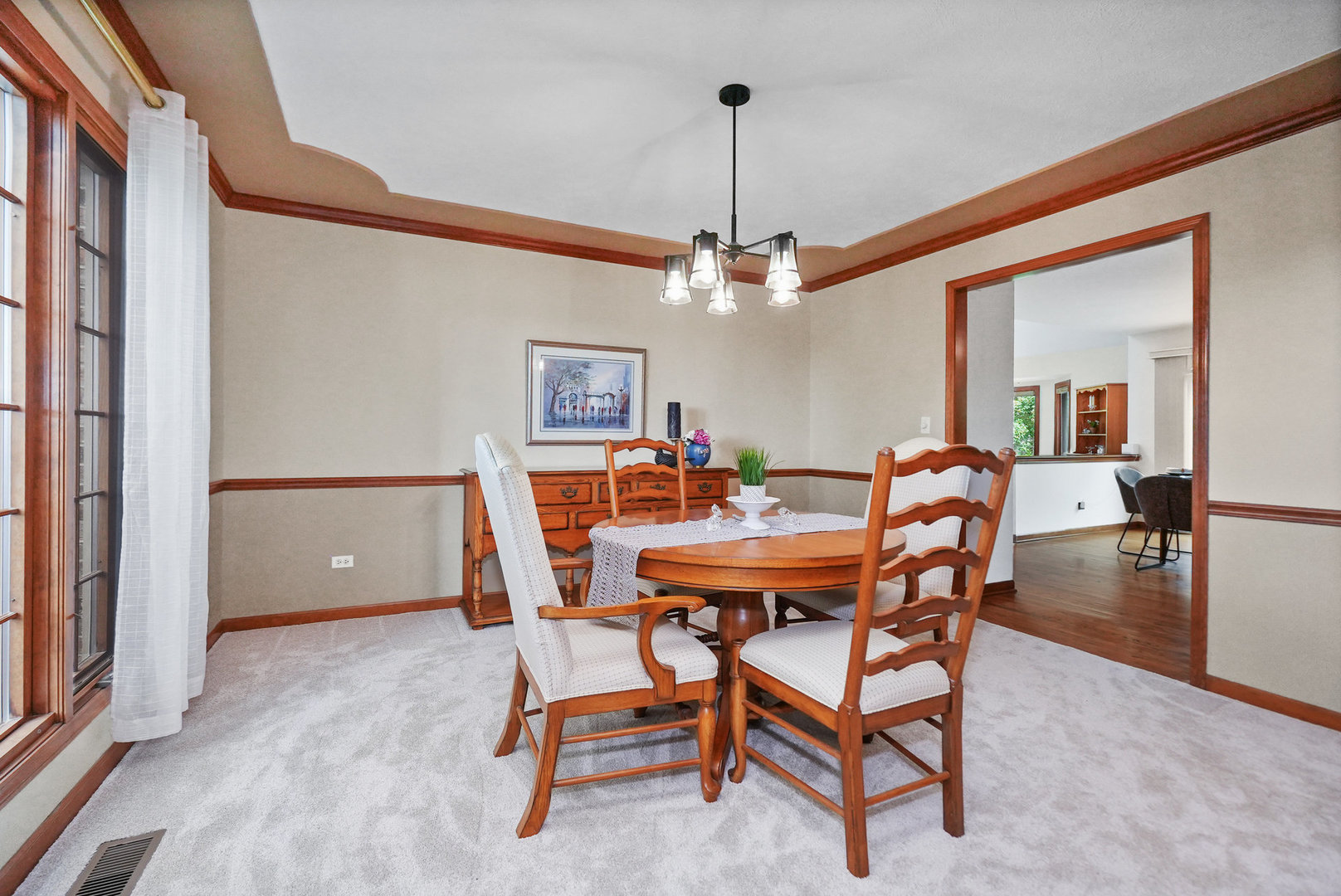 2756 Fox River Ln Property Photo 6