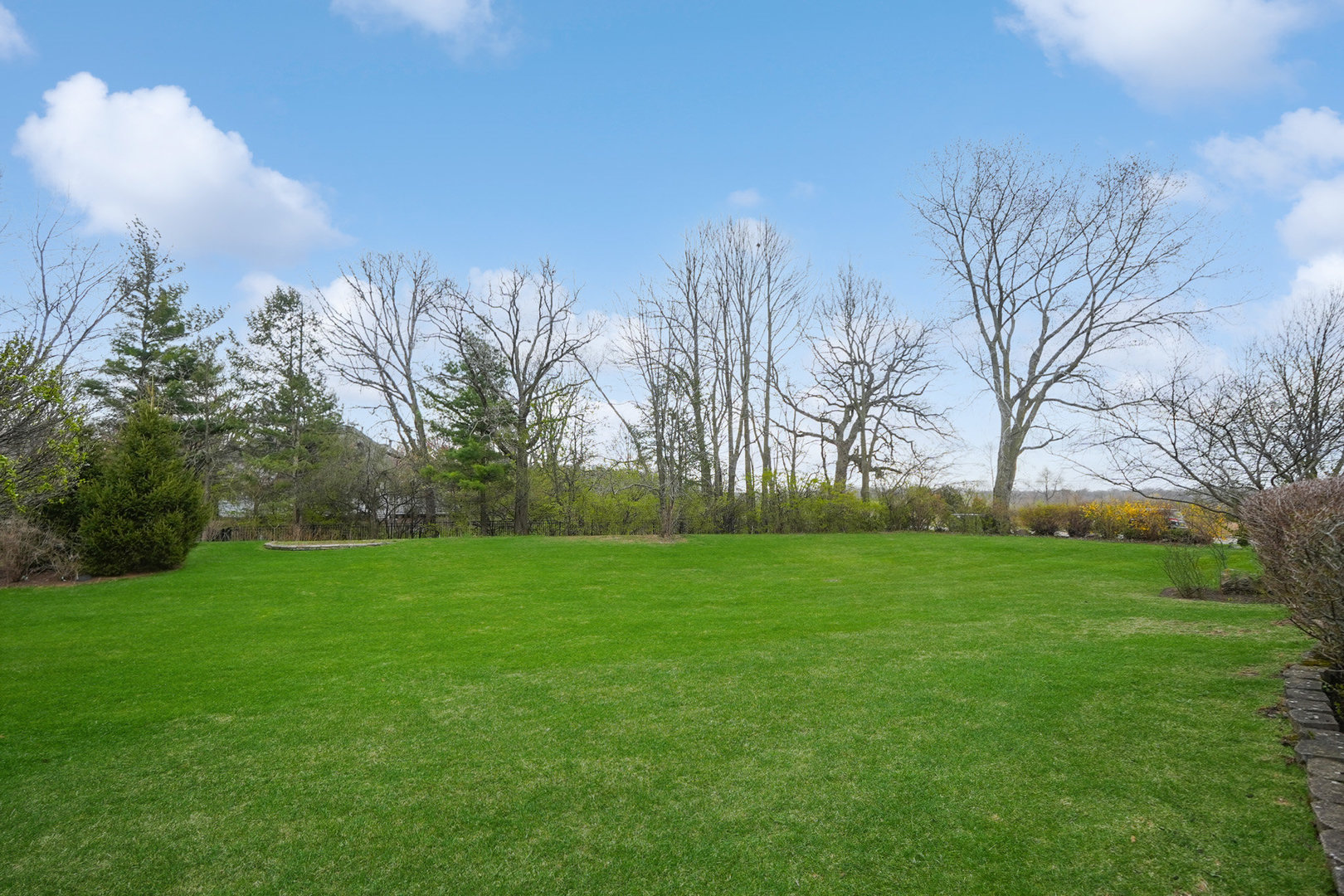 2756 Fox River Ln Property Photo 36