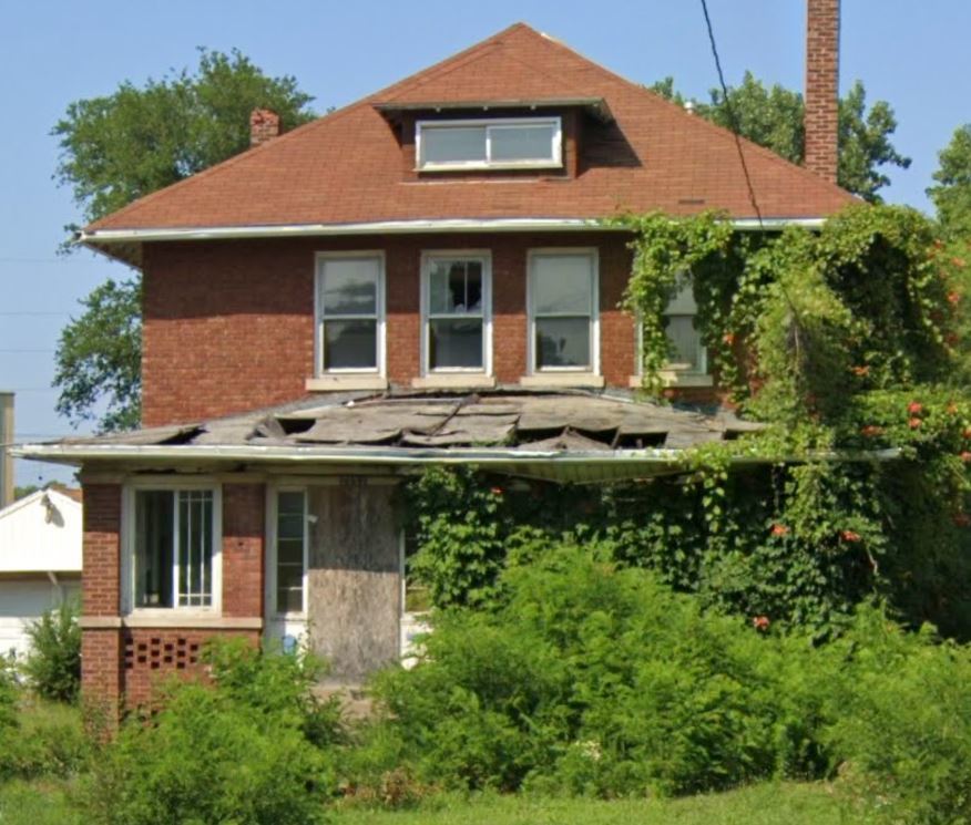 14051 Lincoln Avenue Property Image