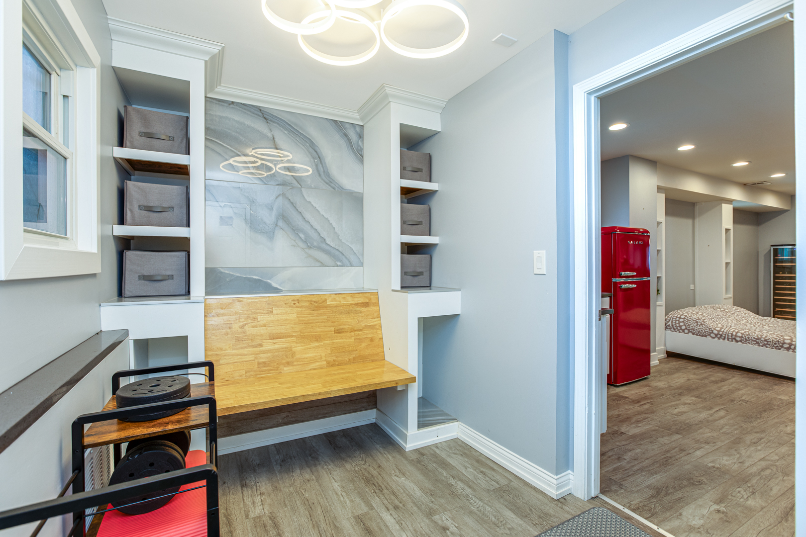 455 W 38th Street Property Photo 23