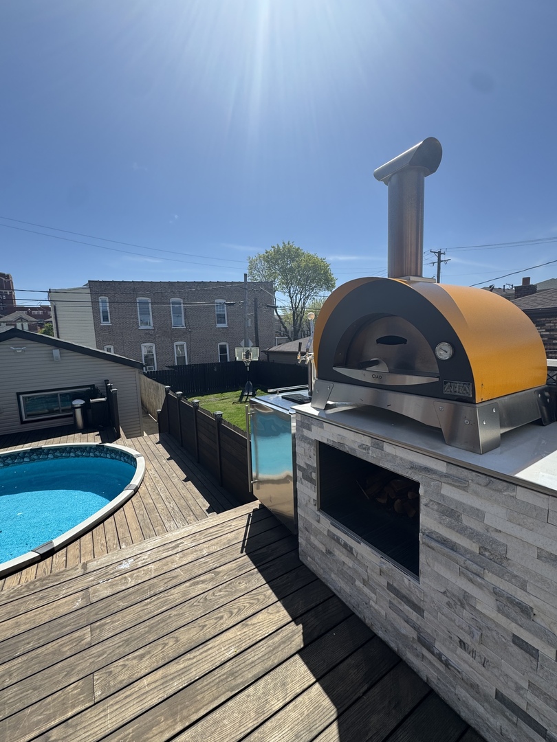 455 W 38th Street Property Photo 25