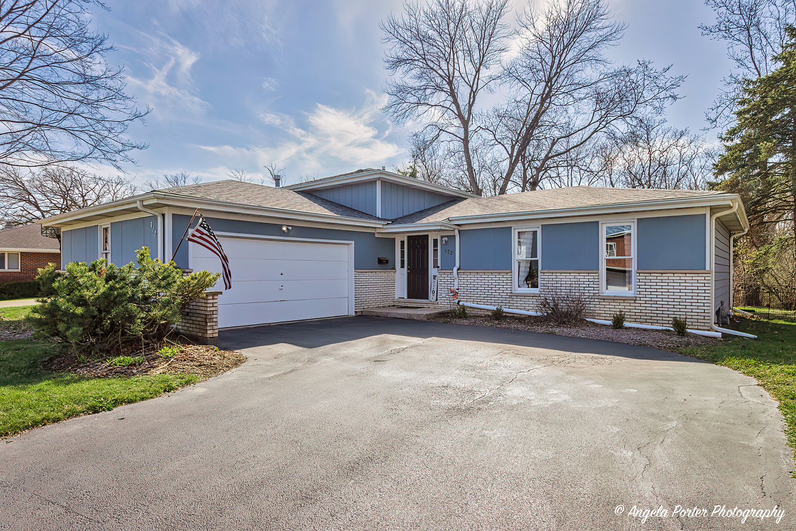 672 Garys Drive Property Photo