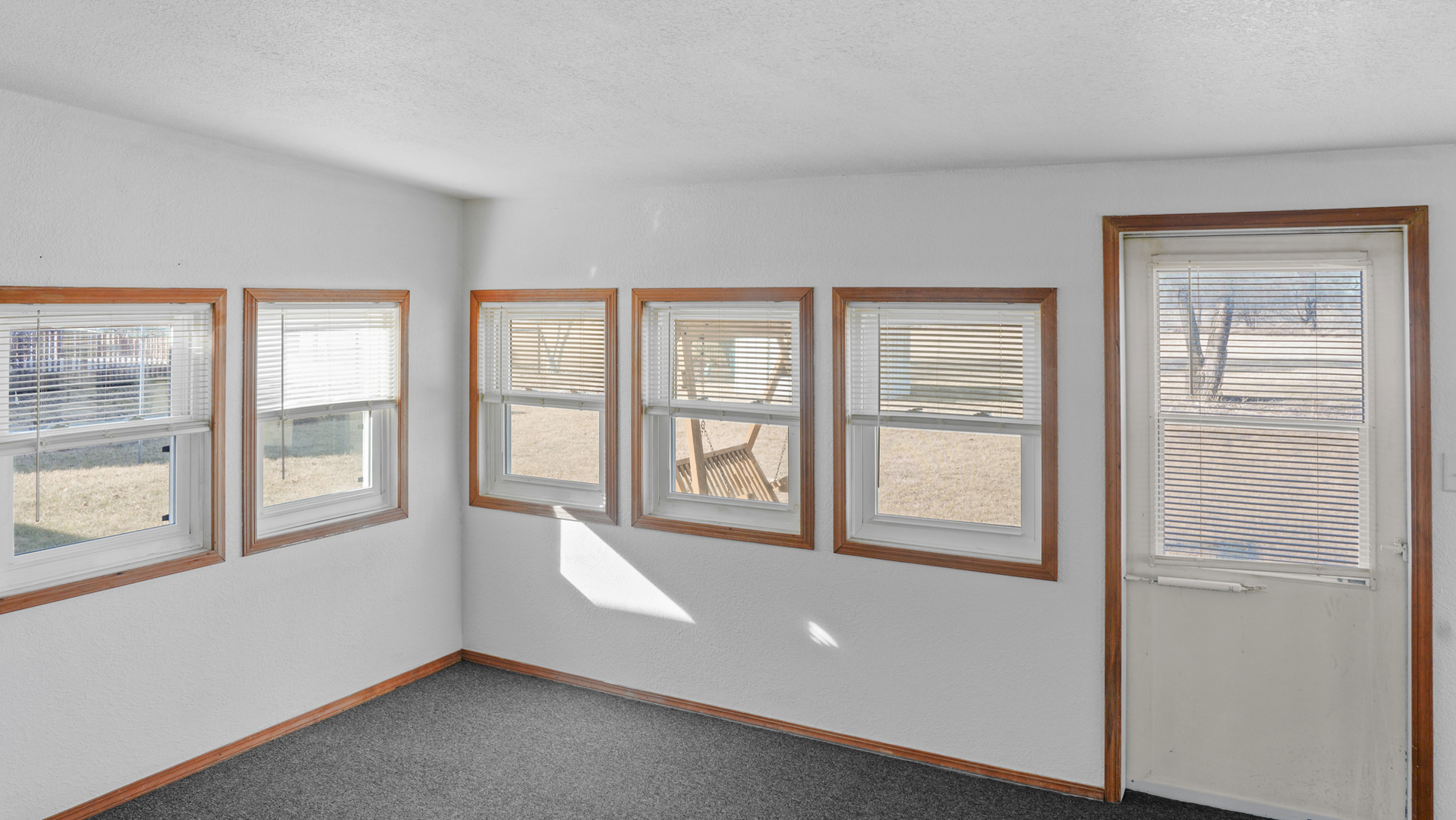 821 Park Drive Property Photo 11