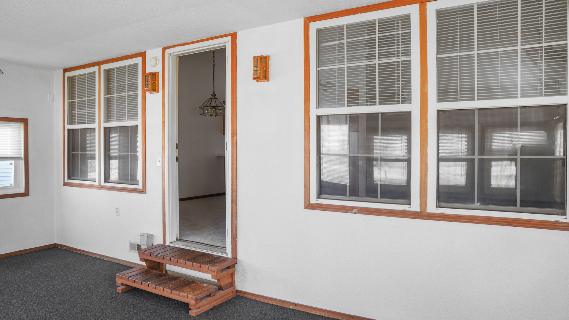 821 Park Drive Property Photo 12