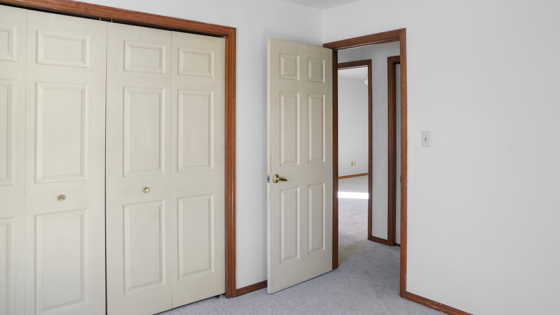 821 Park Drive Property Photo 15