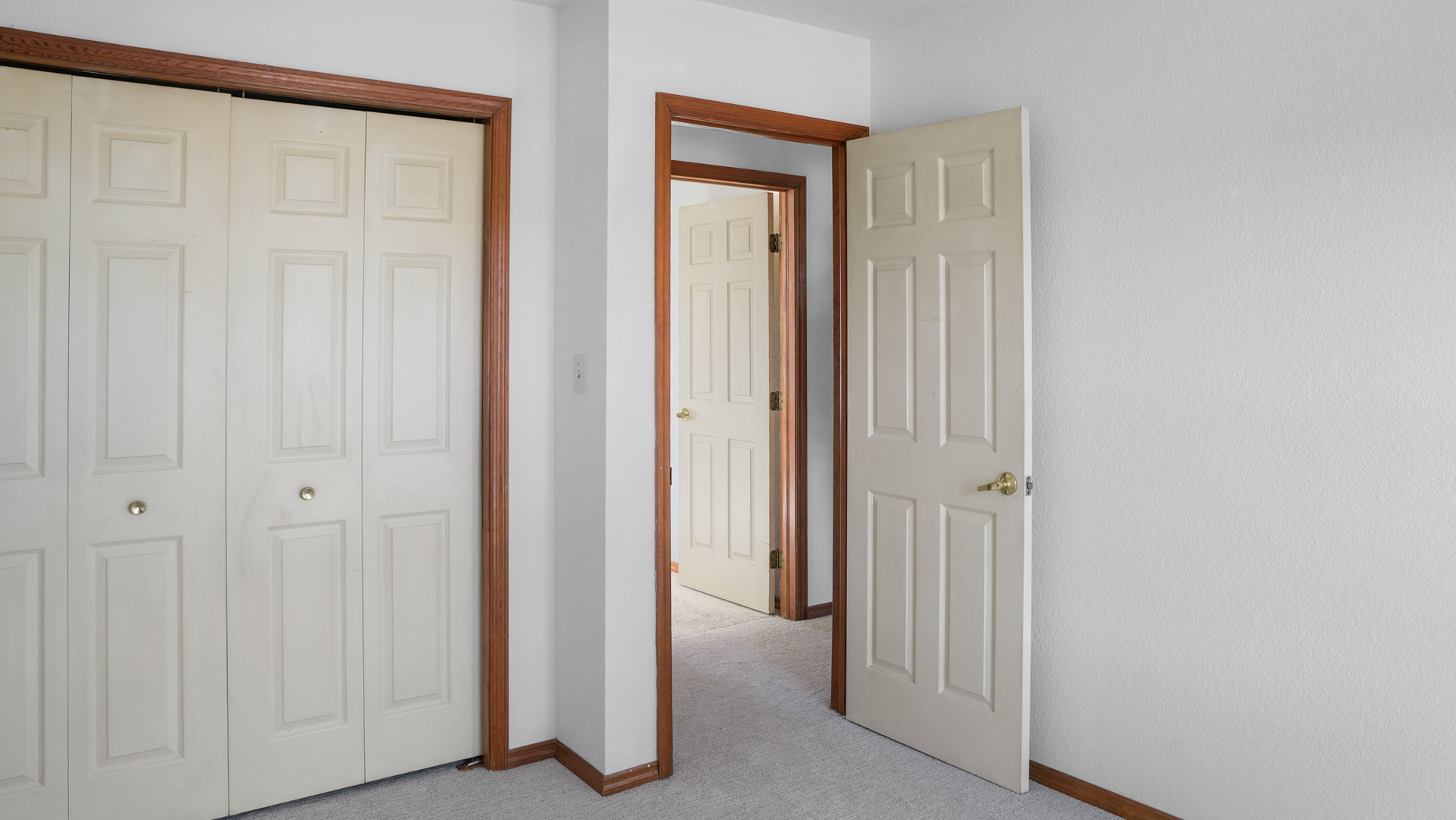 821 Park Drive Property Photo 17