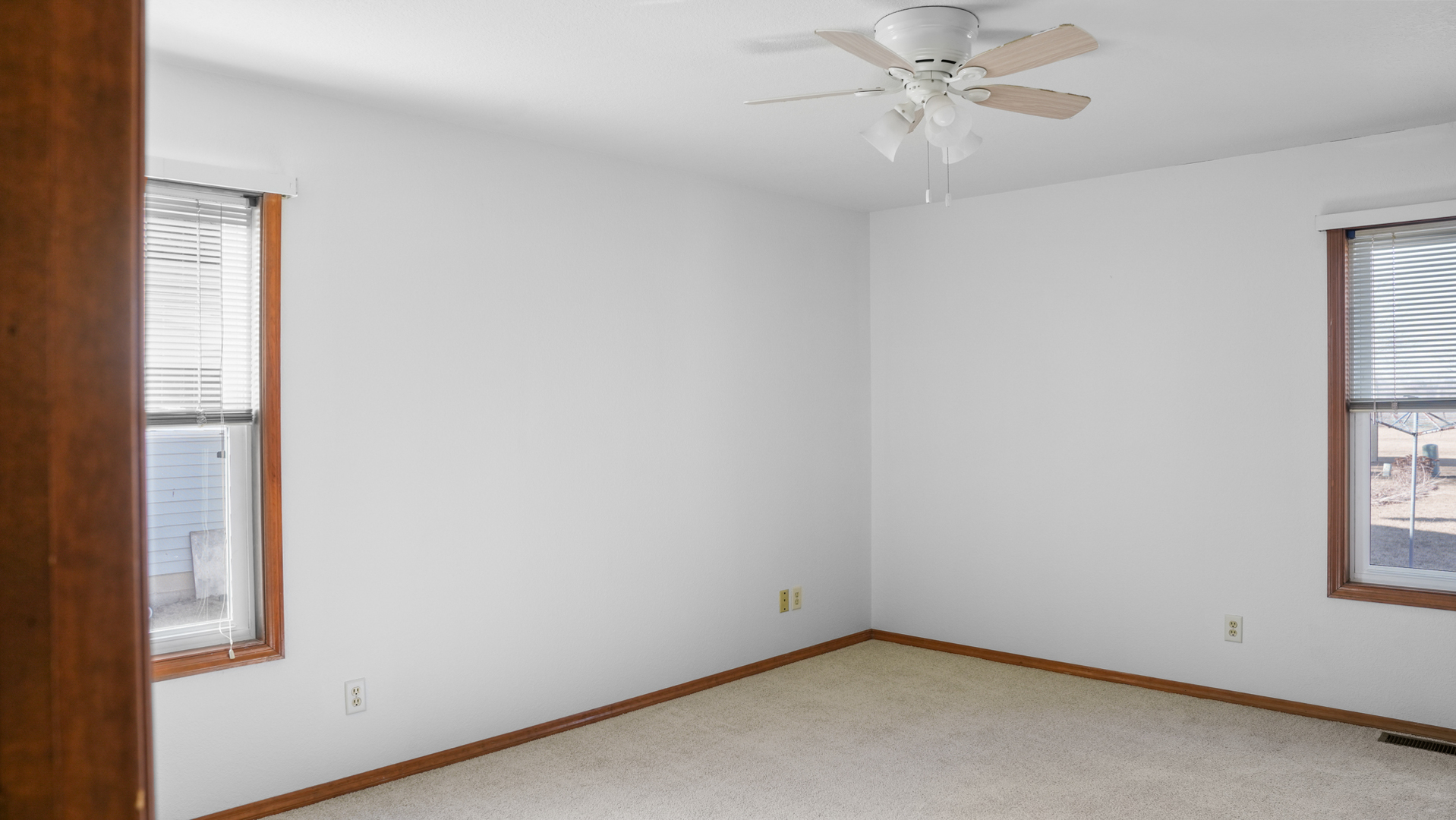 821 Park Drive Property Photo 18