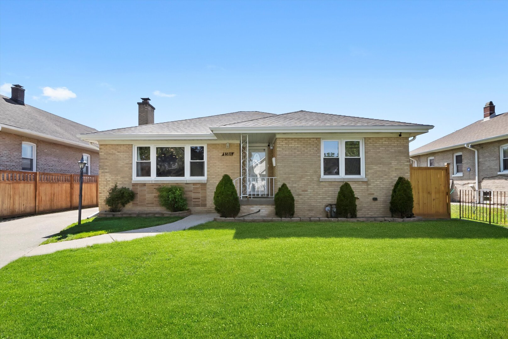 1314 N 15th Avenue Property Photo