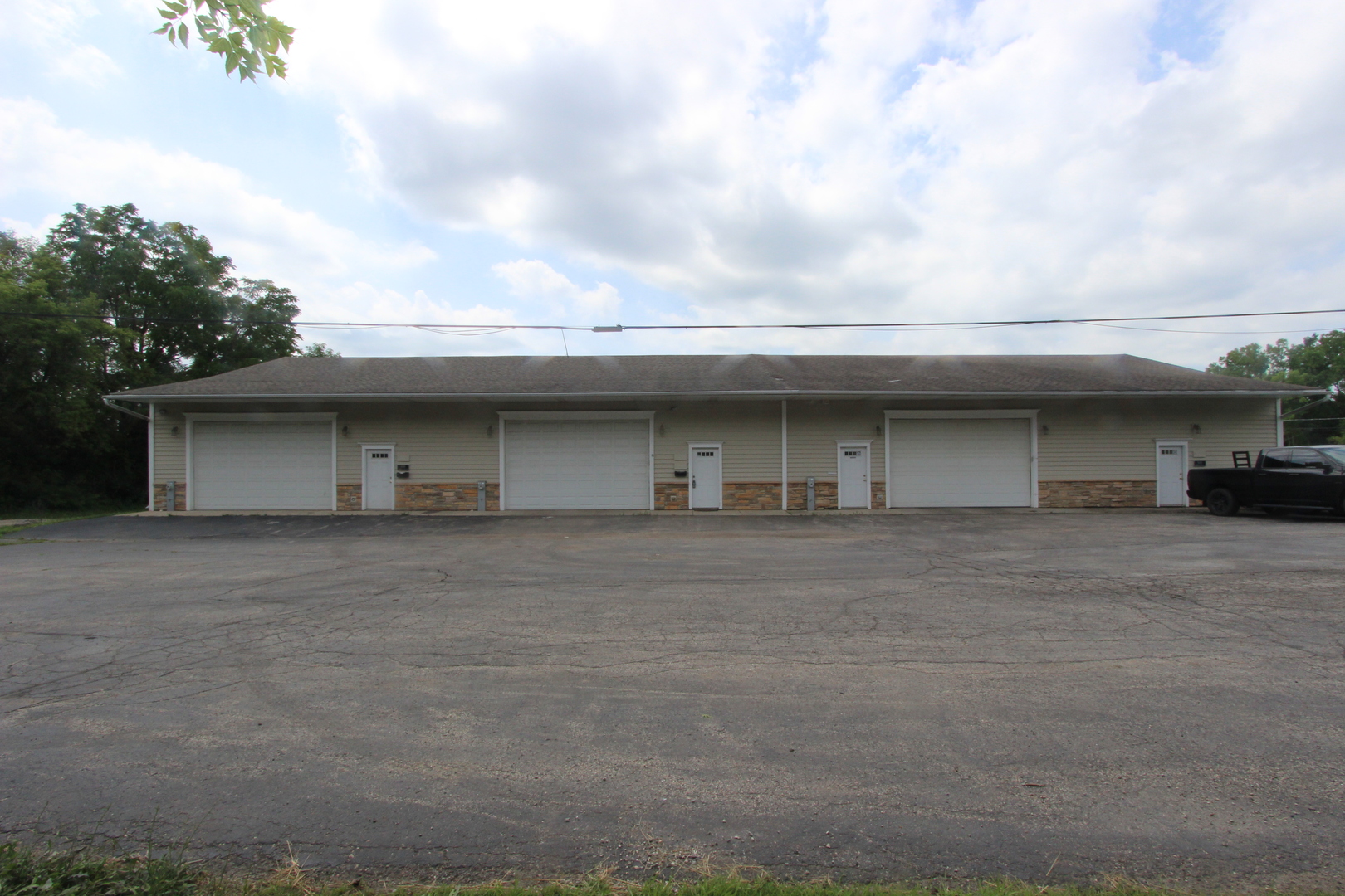 1020 E Kimball Avenue Property Photo