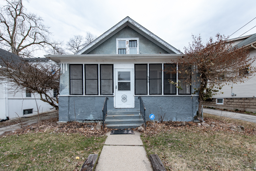 236 S Park Avenue Property Photo