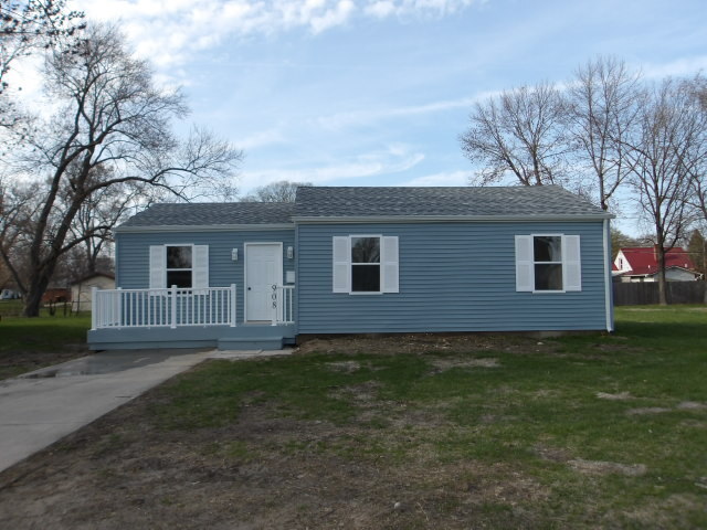 908 Merrill Avenue Property Photo