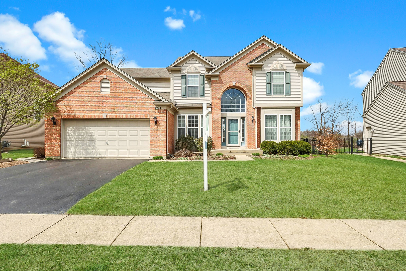 1214 Blue Heron Circle Property Photo