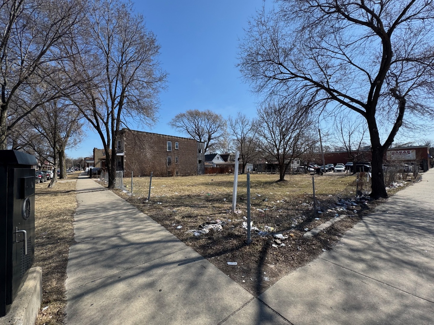 6101 S Ashland Avenue Property Photo 1