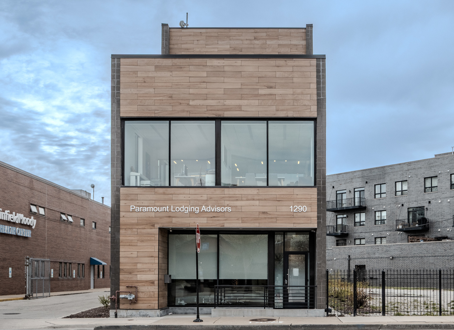 1290 N Clybourn Avenue Property Photo 1