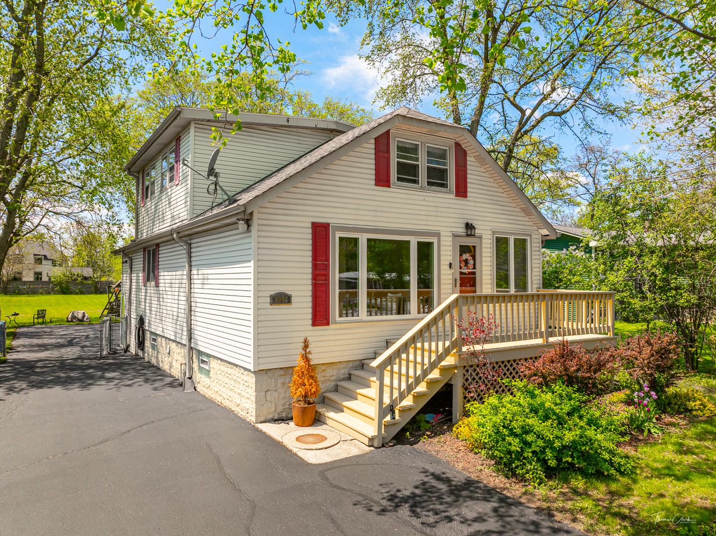 4046 Fairview Avenue Property Photo